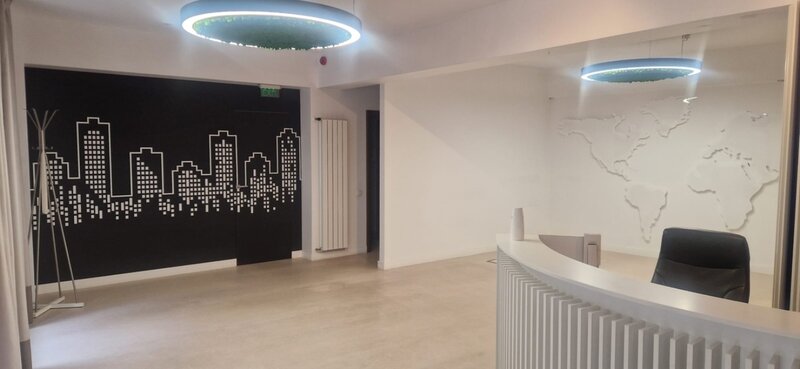 Piata Unirii, zona Patriarhie, vila spatioasa 400mp, birou