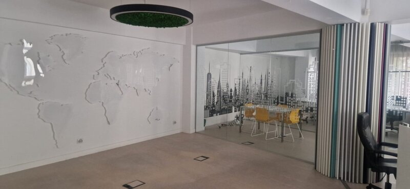 Piata Unirii, zona Patriarhie, vila spatioasa 400mp, birou